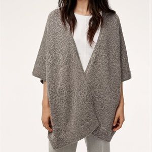 Aritzia Community - Ionic Cape